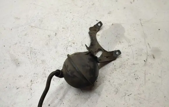 Audi Q7 4L Vacuum air tank 054129808