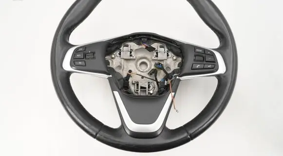 BMW 2 F45 Steering wheel 686028602 308832599AWX