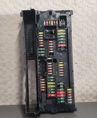 BMW 5 F10 F11 Fuse box set 9252815