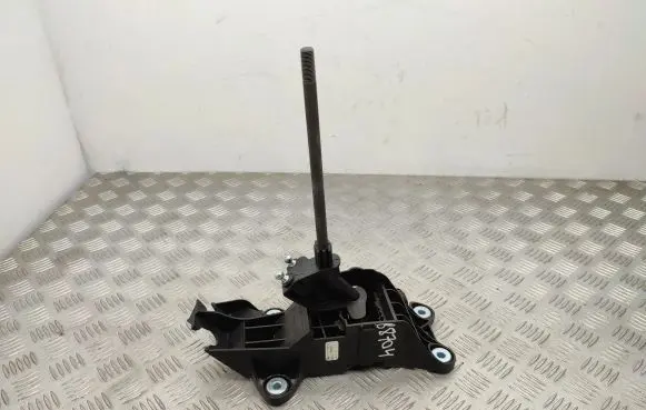 Ford B-MAX Gear shifter/selector AV1R7C453CAA