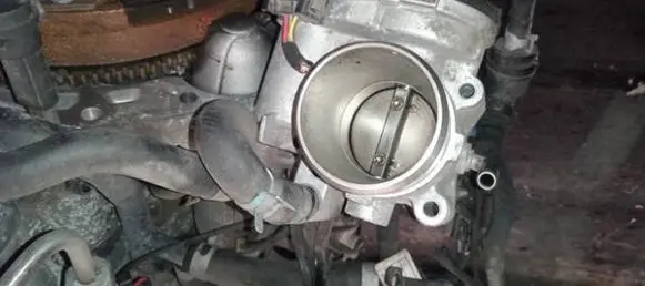 Hyundai i20 (GB IB) Throttle valve 3510004600