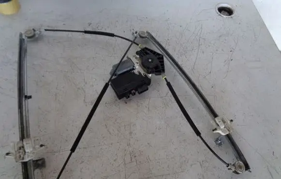 Audi A6 S6 C8 4K Front door window regulator with motor 