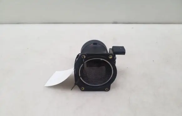 Volkswagen Golf IV Mass air flow meter 06A906461B