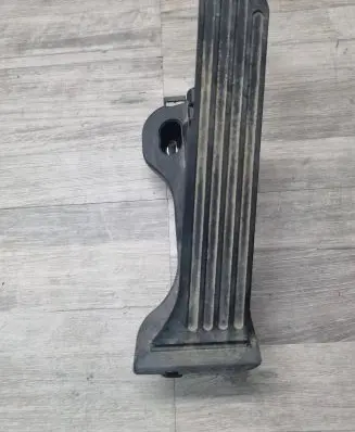 Volkswagen PASSAT B6 Accelerator throttle pedal 1K1721503AB 6PV01049800