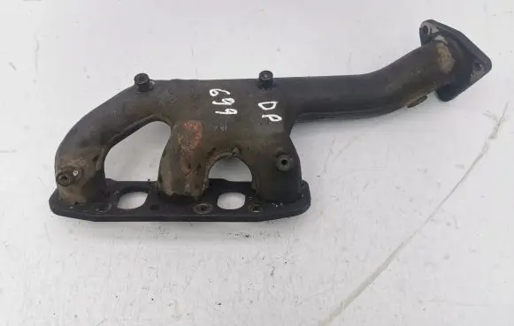 Infiniti FX Exhaust manifold
