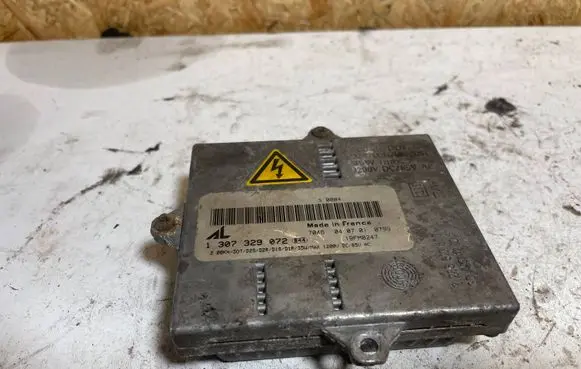 Mercedes-Benz C W203 Xenon control unit/module 1307329072