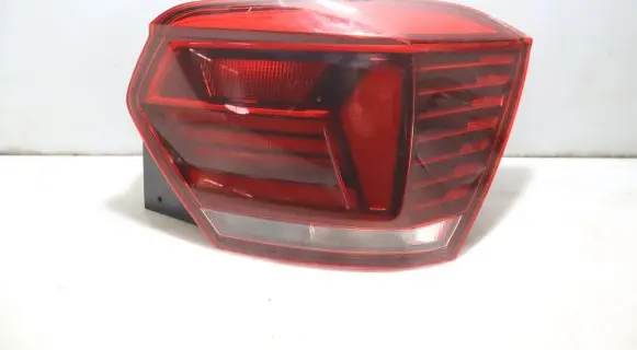 Volkswagen Polo VI Rear/tail lights 