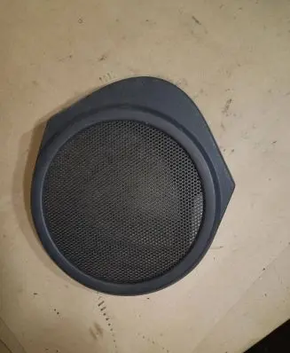 Dodge Caliber Rear door speaker cover trim L9285