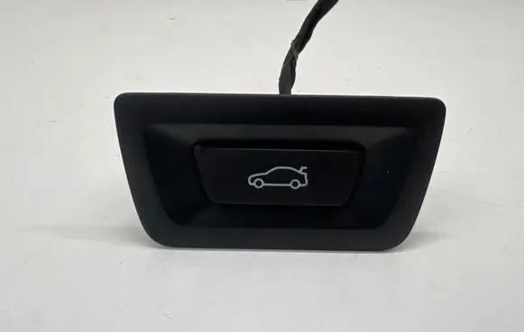 BMW i4 Tailgate/boot open switch button 5A64C24