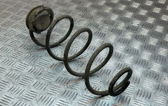 Peugeot 308 Rear coil spring