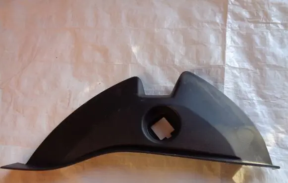 Renault Megane IV Dashboard side end trim 689205425R