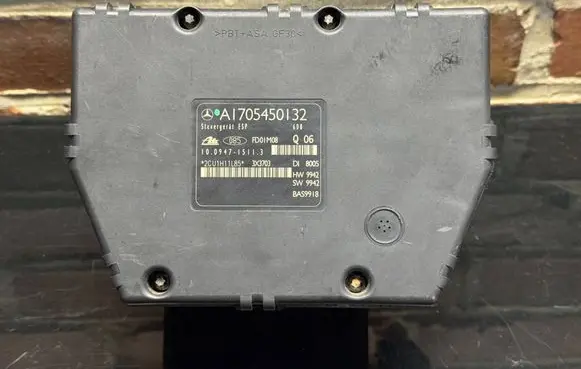Mercedes-Benz CLK A208 C208 ABS Pump A1705450132 A0034317012 10094715113