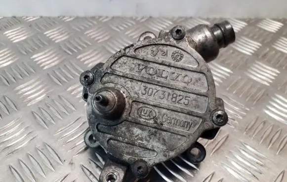 Volvo S60 Vacuum pump 30731825