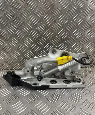 Audi A6 S6 C8 4K Engine bonnet/hood hinges 4K0823302A 4K0823823A