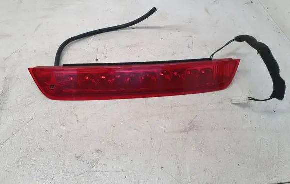 Hyundai ix35 Third/center stoplight 927002Y0