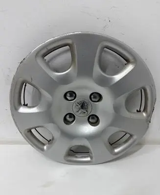 Peugeot Partner R15 wheel hub/cap/trim 