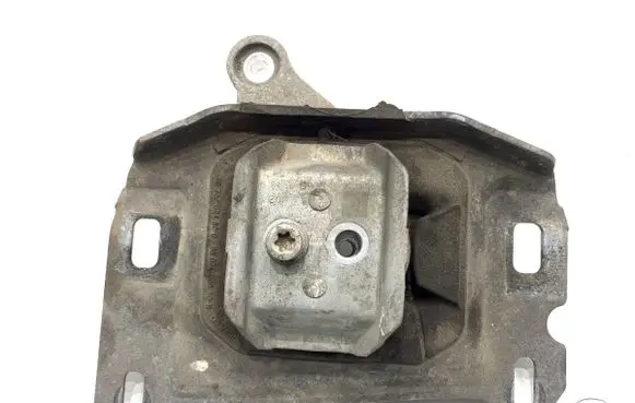 Peugeot 308 Engine mounting bracket 17357R01