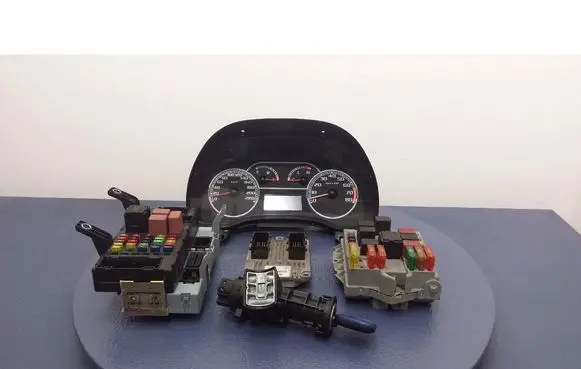 Fiat Albea Engine control unit/module ECU 51779527