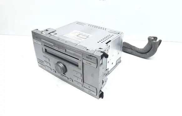 Ford Kuga I Radio/CD/DVD/GPS head unit 8V4T18C815AC