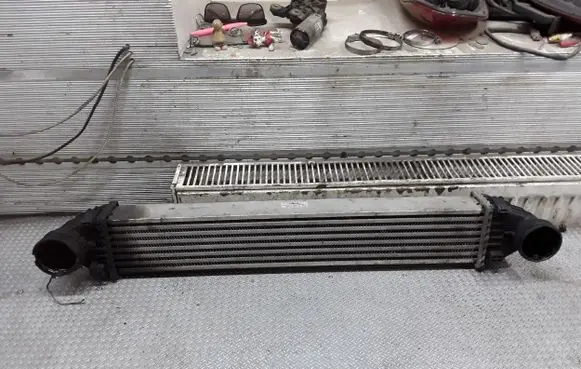 Mercedes-Benz B W245 Intercooler radiator