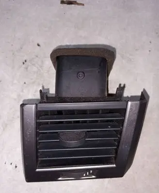 Land Rover Range Rover Sport L320 Dashboard side air vent grill/cover trim JBD500180XXX