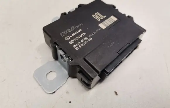Lexus RX V Wing mirror control module 8943048120