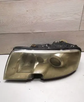 Skoda Superb B5 (3U) Headlight/headlamp