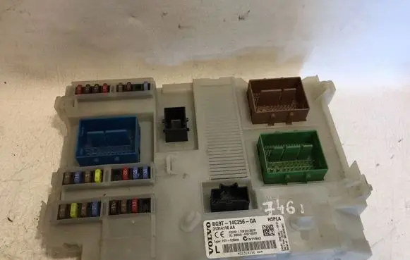 Volvo XC60 Fuse module 31314116AA