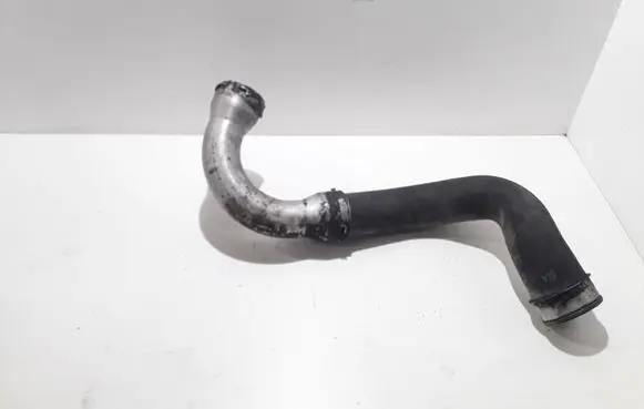 Volkswagen Golf VI Intercooler hose/pipe