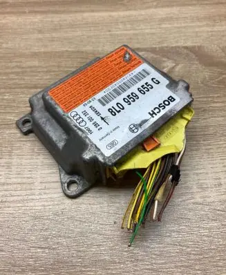 Audi A3 S3 8L Airbag control unit/module 8L0959655G 0285001352 Used