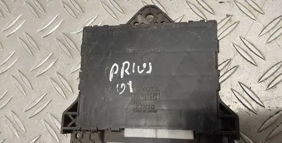 Toyota Prius (XW20) Air conditioning/heating control unit 8865047051