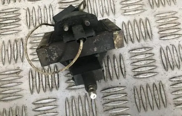 Renault Espace II High voltage ignition coil