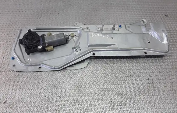 Volvo S70 V70 V70 XC Front door window regulator with motor 9152724