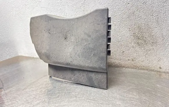 Opel Vectra C Battery box tray cover/lid 24438485 0086022