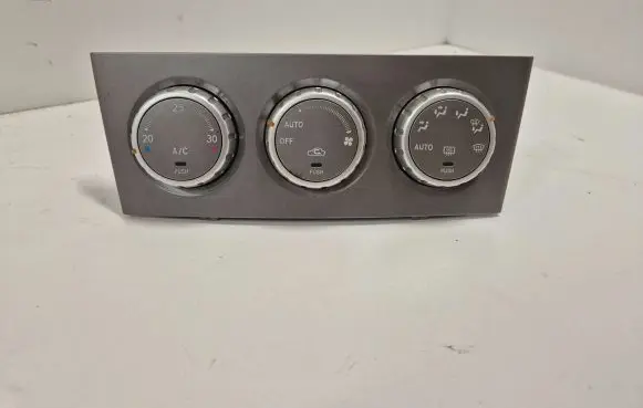 Subaru Forester SG Climate control unit 72311SA080 48714 5037223594