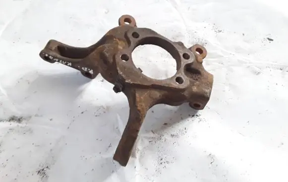 Nissan Qashqai Front wheel hub spindle knuckle NOCODE