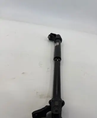 Opel Zafira C Steering column universal joint 13351822