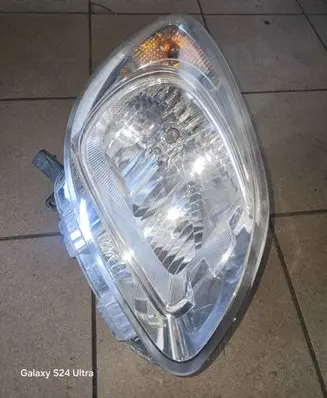 Renault Kangoo II Headlight/headlamp 260102647R 10017766
