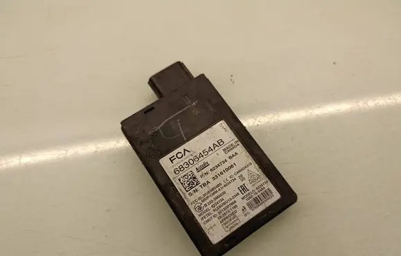 Audi A6 S6 C7 4G Blind spot module 68306454AB