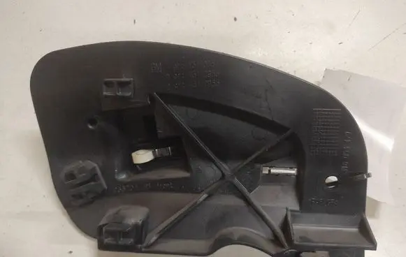Opel Corsa C 13110957 13110953 13110955