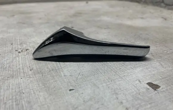 Mercedes-Benz E W211 Front door interior handle A2117660124