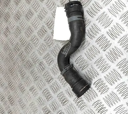 Audi A4 Allroad B9 Engine coolant pipe/hose 8W0122101H