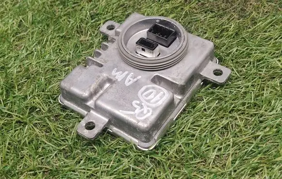 Audi Q5 SQ5 Headlight ballast module Xenon 8K0941597C