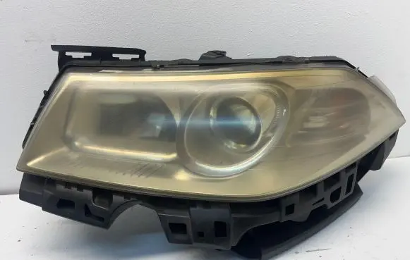 Renault Megane II Headlight/headlamp 55825583