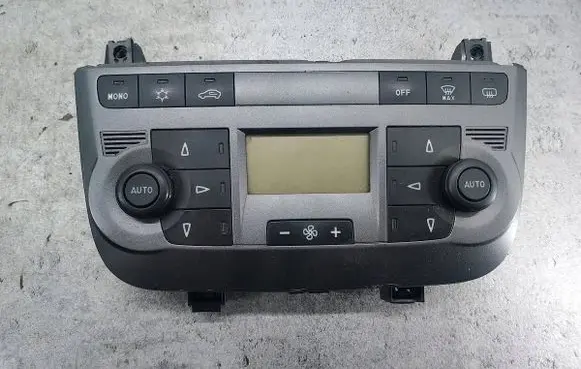 Fiat Grande Punto Climate control/heater control trim 735419793