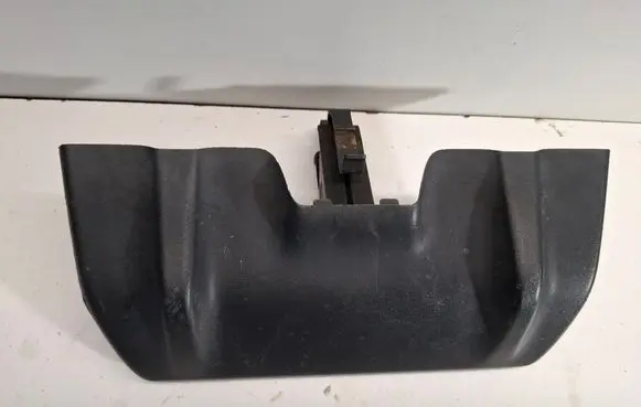 Volvo V60 Tow hook cap/cover 31338993