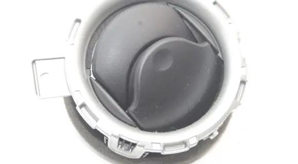 Nissan Note (E12) Dashboard air vent grill cover trim 