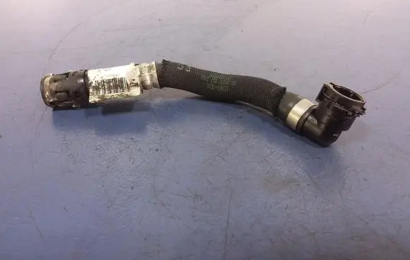 BMW X6 E71 Engine coolant pipe/hose 6786892