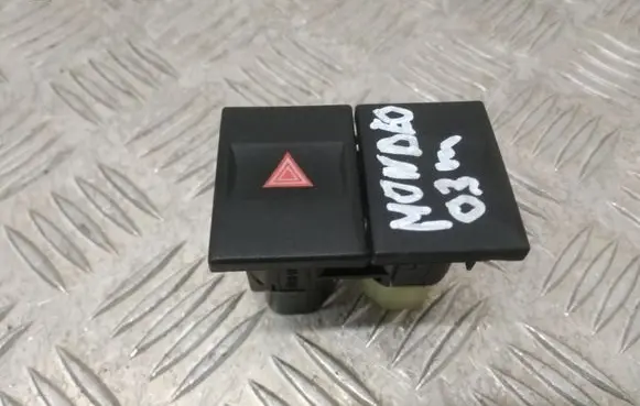 Ford Mondeo Mk III Hazard light switch 2S7T13A350DA