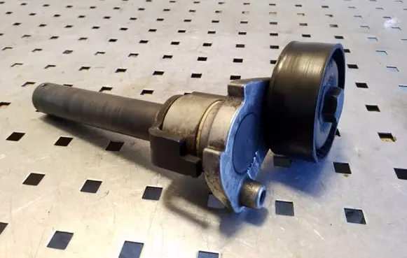 Audi TT TTS Mk2 Generator/alternator belt tensioner 06J903133A